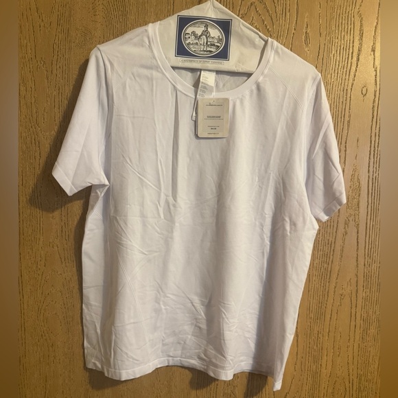 FABLETICS Women’s Feather Tech Short Sleeve Top Shirt WHITE Extra Large XL NWT - Picture 1 of 7
